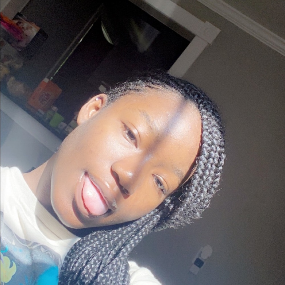 Meet your Posher, Kahmiah